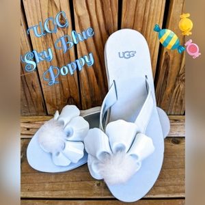 UGG Sky Blue Poppy Flip Flops, Size 8